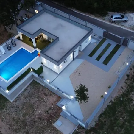 Martar Villa